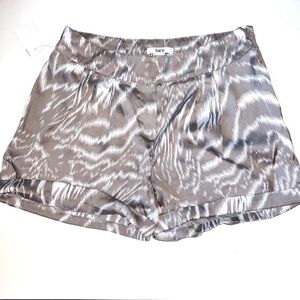 🏷️ 2/$20 bar III Daytona Neutral Zebra Print Silky Shorts